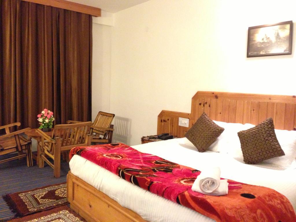 Akash Hills Hotel Manali  Exterior photo