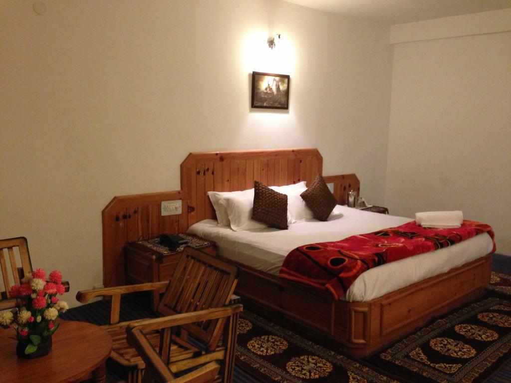 Akash Hills Hotel Manali  Exterior photo