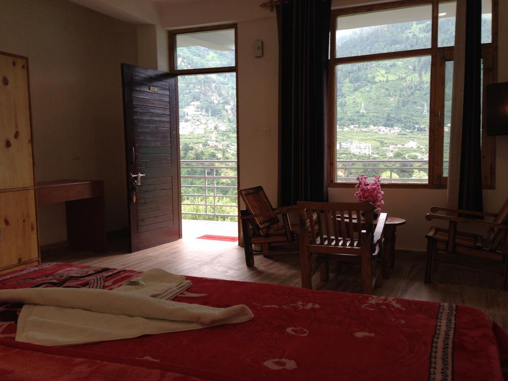 Akash Hills Hotel Manali  Exterior photo